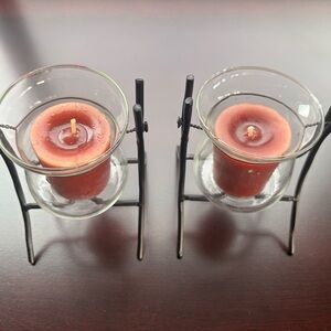 Pair of Candle Holders with Modern Design and Clear Glass Containers